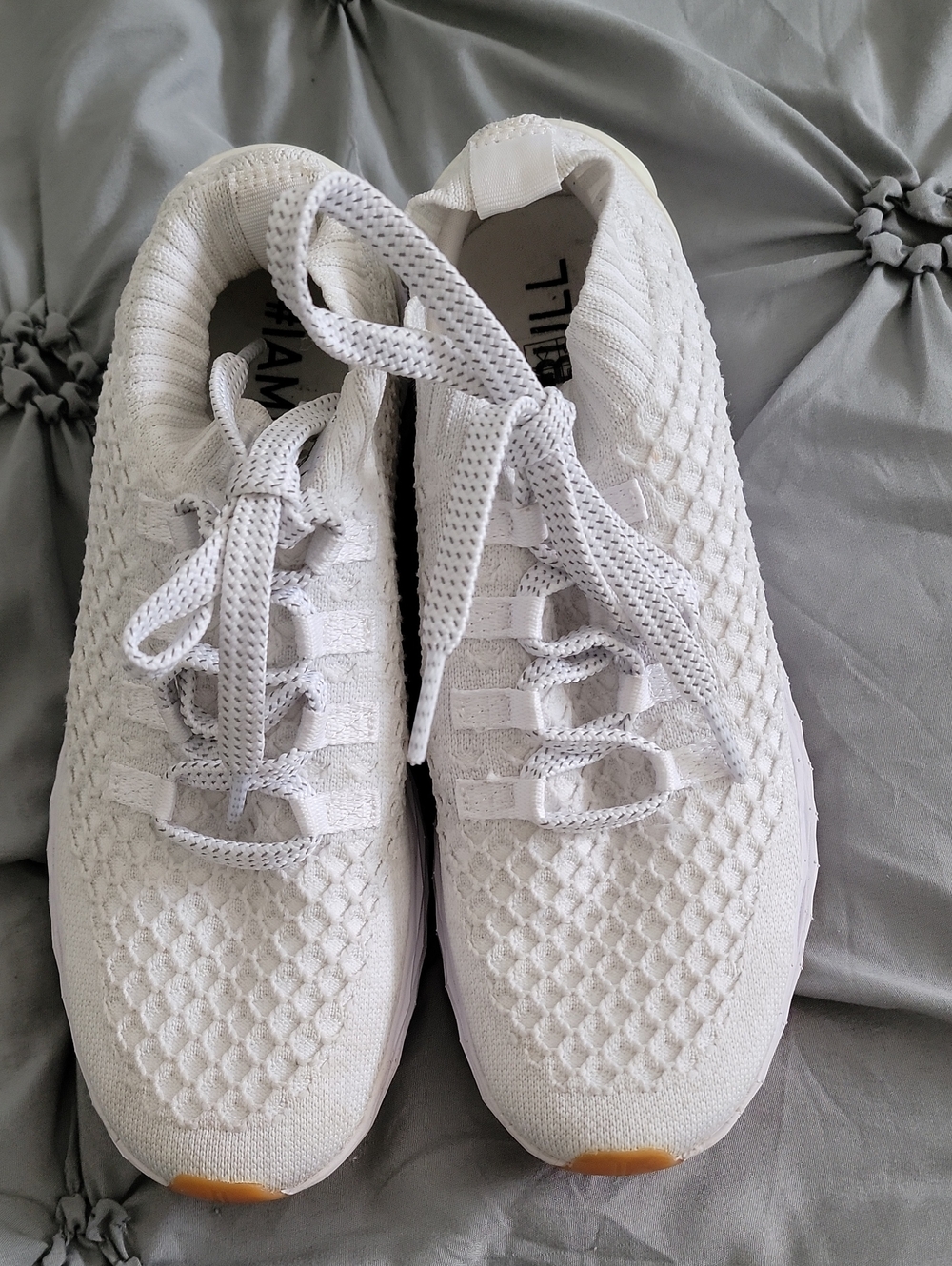 NOBULL All Day Knit Unisex Sneaker W9.5/M8  Off White/Gray